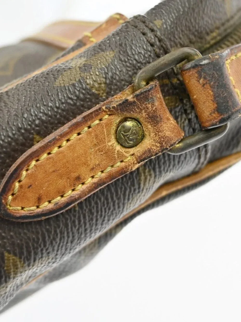 LOUIS VUITTON TROCADERO 27 CROSSBODY SHOULDER BAG